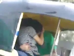 Ernsthafte pussy sti ...