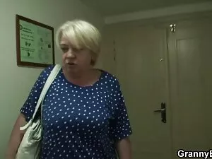 Luscious teen sex un ...